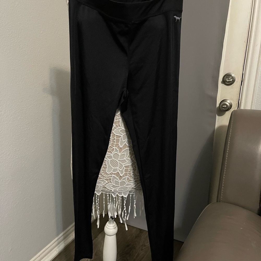 Victoria Secret Pink Black Leggings with Logo